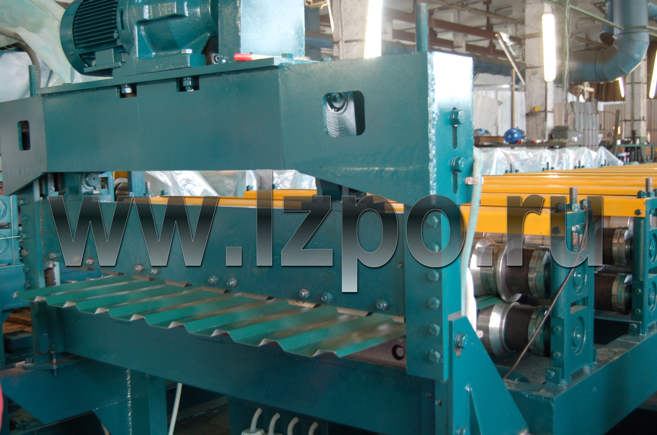 Комплект серийного промышленного оборудования для изготовления и выпуска профнастила С20